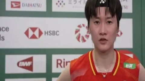 俄超豪取双冠稳健步伐，连胜征途再启